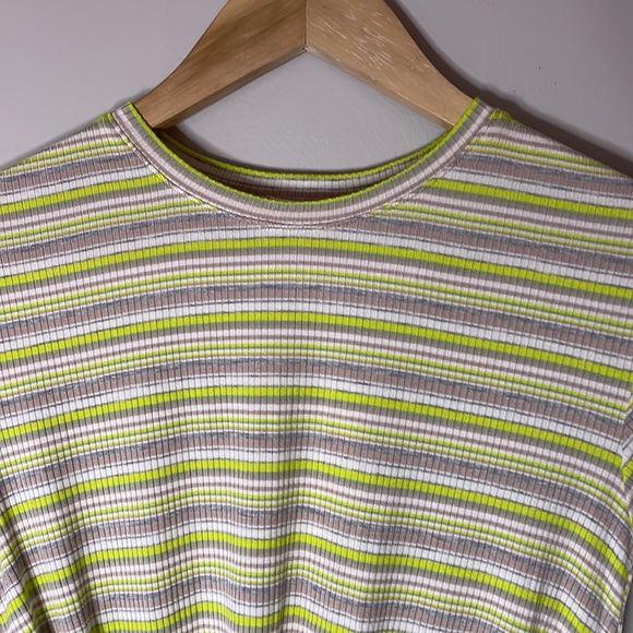 Y2K Style Walking on Sunshine Striped Twist Side Front Top - Picture 5 of 11